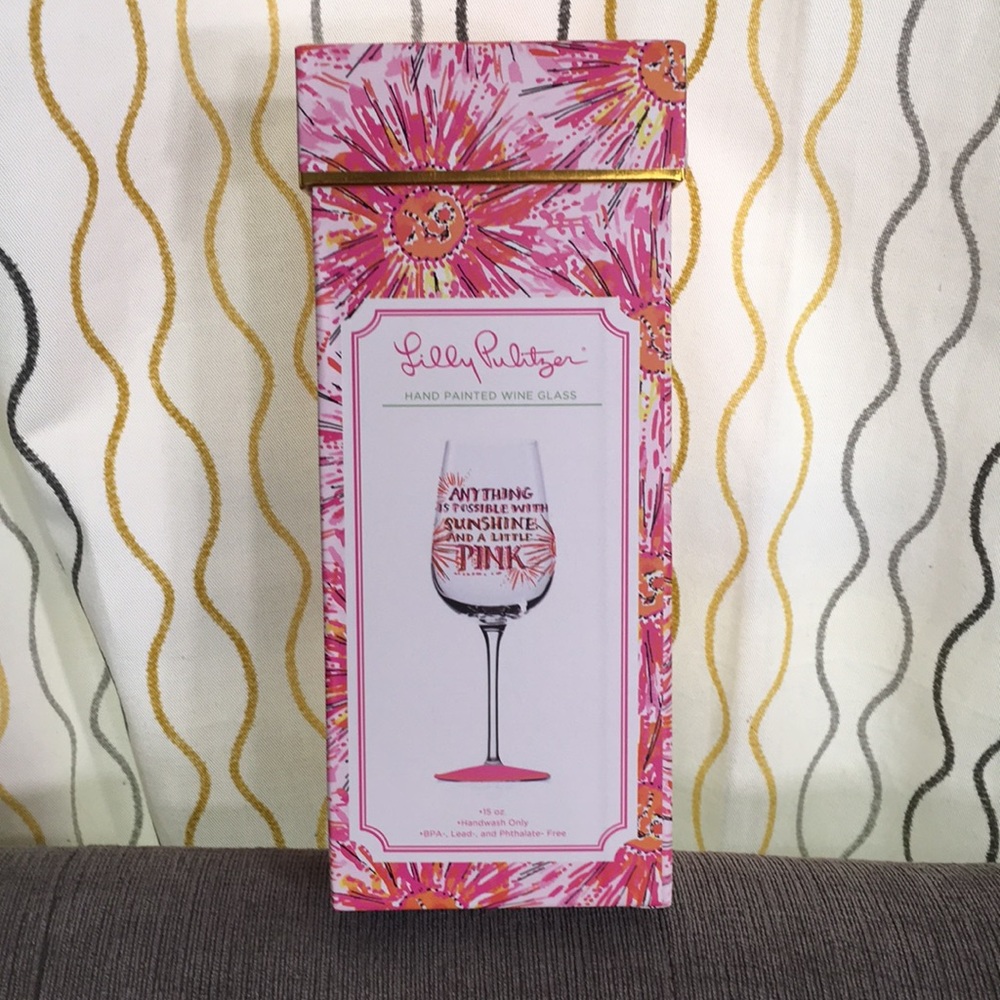 Lilly Pulitzer wine glass new